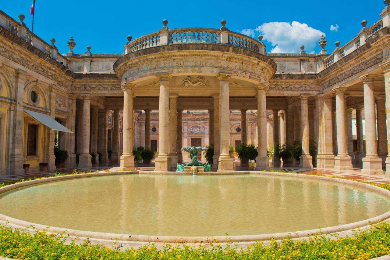 Hotel Ambrosiano Montecatini Terme Exterior photo