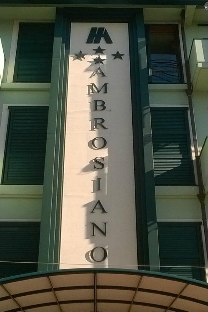 Hotel Ambrosiano Montecatini Terme Exterior photo